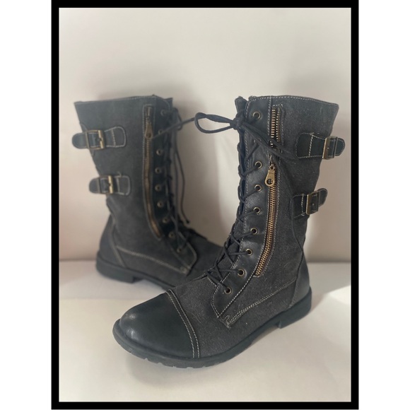 groove Shoes - Boots